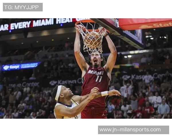 哈克斯高效表现助力球队12投8中砍下17分10篮板6助攻正负值加43